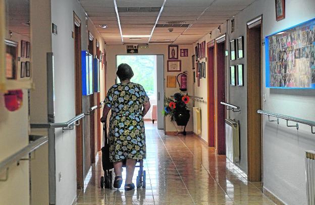 La tramitación de expedientes para la dependencia supera ya el año y medio