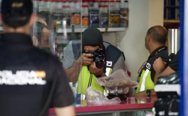 Macrorredada contra el tráfico de 'maría' en Sangonera la Verde