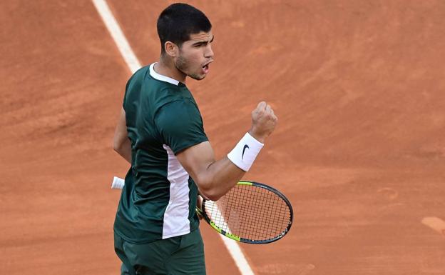 Carlos Alcaraz se cruzaría con Nadal o Djokovic en las semifinales de Roland Garros