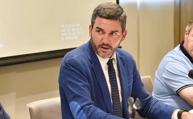 Luengo invita a Page a que visite la Región de Murcia para conocer el uso «eficiente» que hace del agua