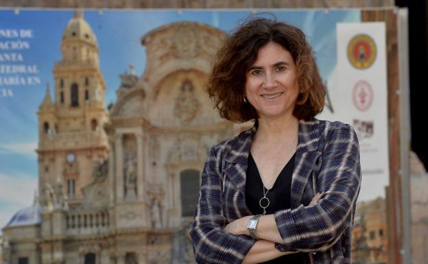 María José Sierra: «Pondremos las medidas que hagan falta para el control de la viruela del mono»