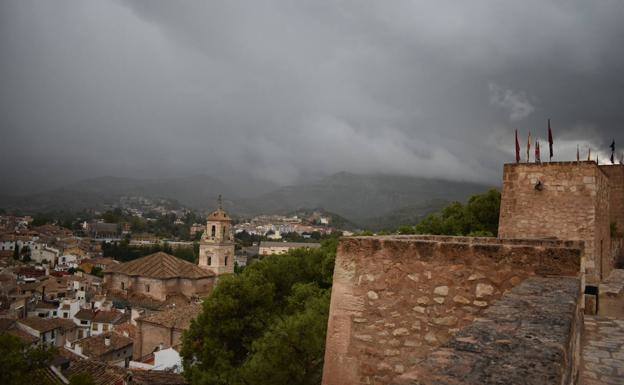 Lluvia escasa y cielos nubosos acompañarán el descenso de temperaturas en la Región de Murcia