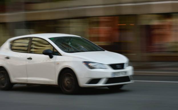 Así debes cambiar la titularidad de un vehículo ya matriculado de forma 'online'