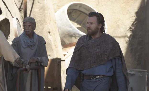 Ewan McGregor is Obi-Wan Kenobi, in the new fiction of the Star Wars franchise.