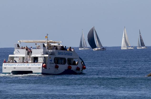 La regata Cartagena-Ibiza, en imágenes