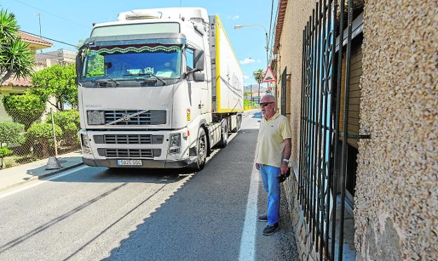 Los vecinos de Orilla del Azarbe, en Murcia, se sienten «en tierra de nadie»