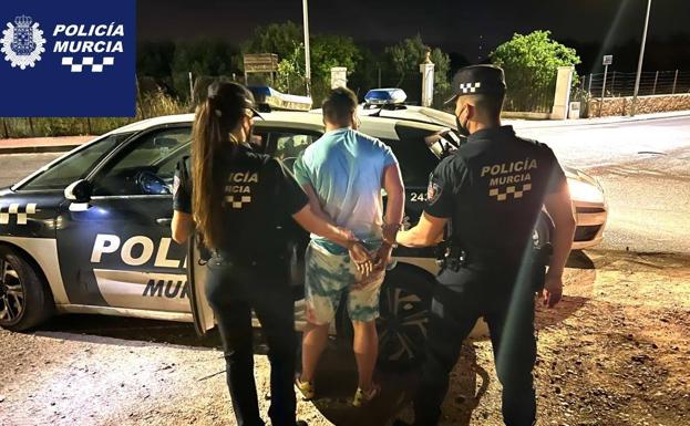 Detenido en Guadalupe por conducir sin carné, con 22 gramos de cocaína y una reclamación judicial