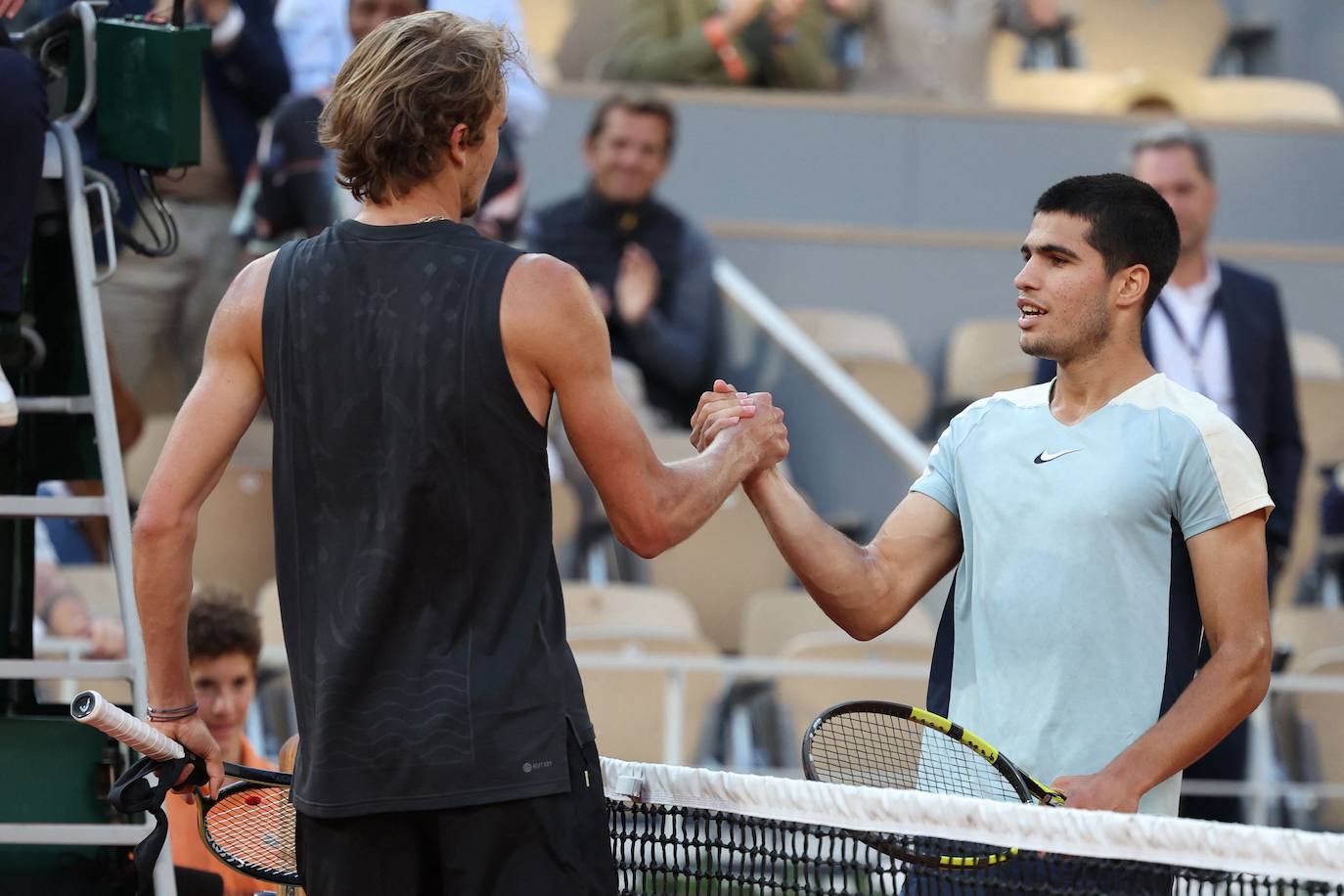 Carlos Alcaraz se despide de Roland Garros tras caer ante Zverev