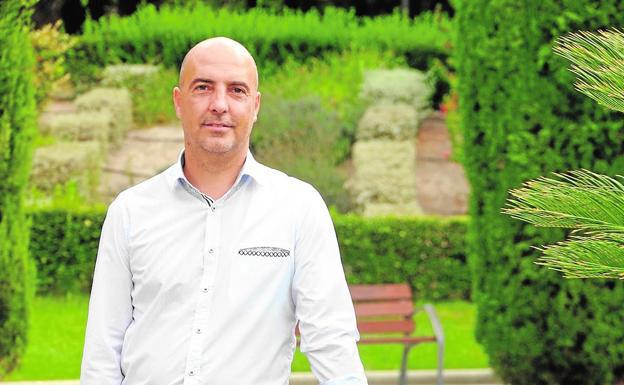 El alcalde de Molina pide a empresarios «apoyo» para la creación de un medio a un año de las elecciones