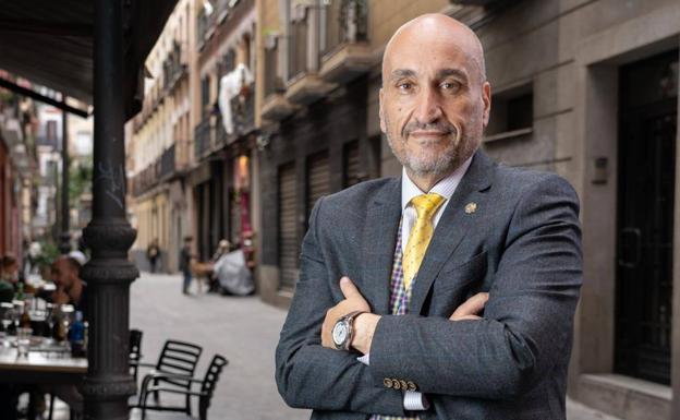 Fernando Santiago: «Tememos que las bajas laborales por Covid-19 se conviertan en algo cíclico»