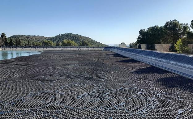 Cefusa impulsa el tapado de embalses para un mayor ahorro y aprovechamiento del agua