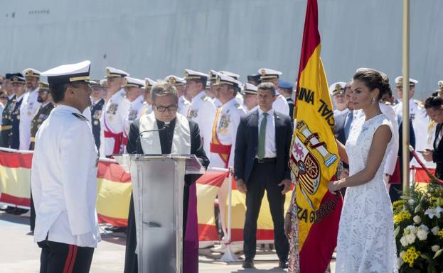 La Reina, con los guerreros del mar