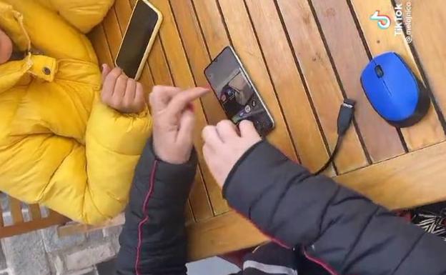 El original truco para seguir usando tu móvil si se te rompe la pantalla