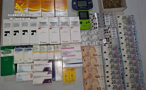 Detenido un joven en Alquerías por vender marihuana y ansiolíticos a menores de edad