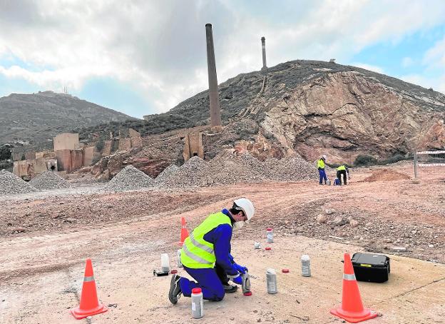 La descontaminación de la antigua factoría de Peñarroya en Santa Lucía sigue sin fecha