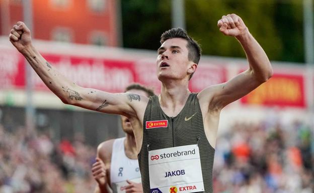 Mo Katir se retira en Oslo en una milla que domina el noruego Jakob Ingebrigtsen