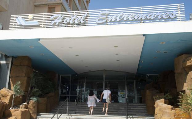Los hoteles de la Región de Murcia congelan los precios y cargan con la subida de la inflación