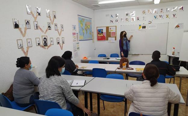 Inserción laboral, carné de conducir e igualdad, lo mejor de 'B hacia el empleo'