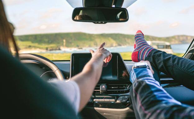 La multa que te puede poner la DGT si discutes mientras conduces