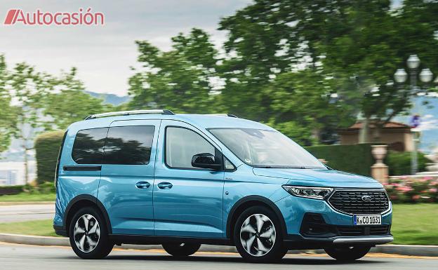 Probamos el nuevo Ford Tourneo Connect: un coche amplio y práctico