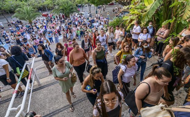 Entre nervios, sueño y calor