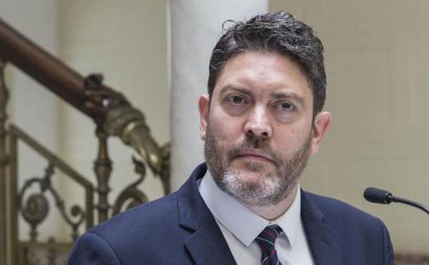 Miguel Sánchez se queda como único senador de Ciudadanos