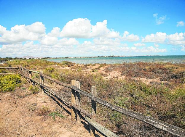 Empieza la expropiación de 109 parcelas del Carmolí para preservarlo y darle uso turístico