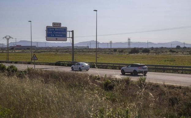 Sepes concluye diez meses después el trámite clave para traspasar parte del terreno de la ZAL de Cartagena