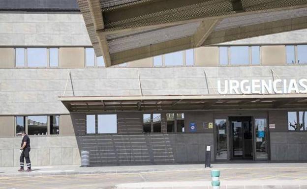 Apuñalan en el cuello a un joven tras una pelea en Lo Pagán