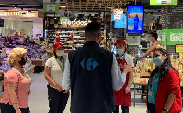Carrefour amplía su plantilla en la Región de Murcia con 335 contrataciones para la campaña de verano