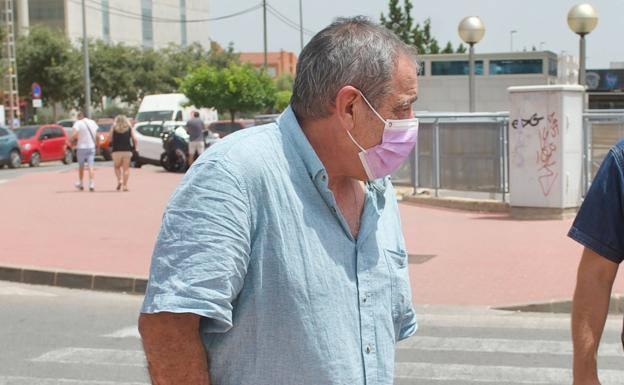 La Policía intenta aclarar qué dañó el coche del acusado de arrollar a Valverde