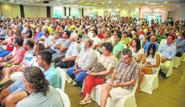 La CHS mantiene en suspenso parte del suministro al Campo de Cartagena