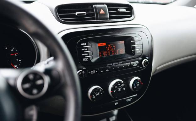 El truco para que el aire acondicionado del coche llegue a todos los pasajeros