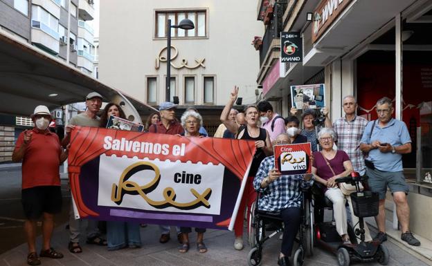 «Lo ideal sería que el Ayuntamiento de Murcia comprara el cine Rex»