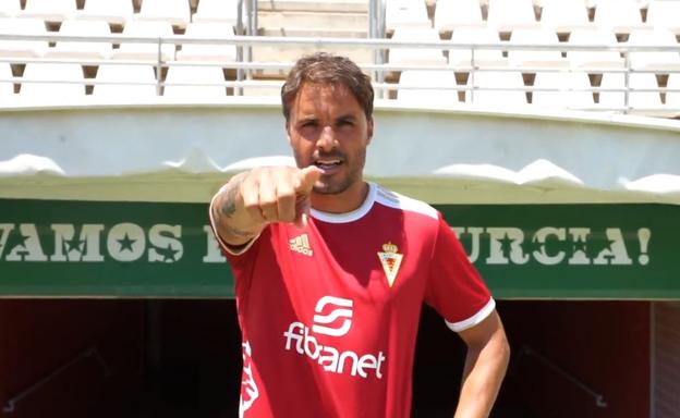 El muleño Pedro León reaviva la llama murcianista con un regreso soñado