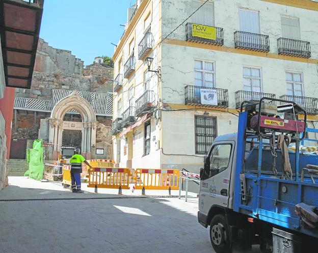 Hidrogea revisa el alcantarillado del entorno del Teatro Romano de Cartagena para blindarlo contra las lluvias