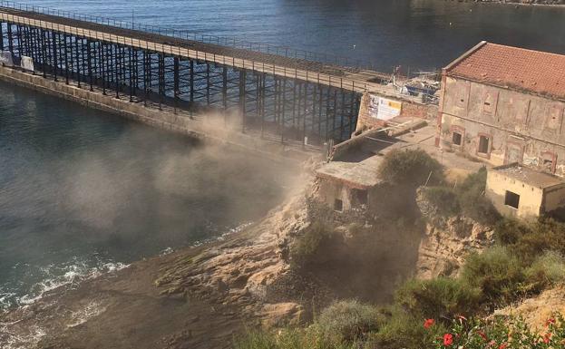 Las quejas vecinales obligan a parar las obras en el Hornillo de Águilas