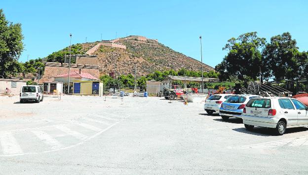 El astillero permitirá estacionar en el recinto de las escuelas técnicas