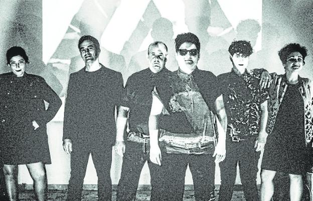 Iluminados vuelve a escena en un ciclo de libros y música 'a la fresca'