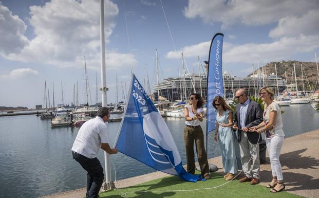 El Yacht Port Cartagena buscará atraer megayates en ferias internacionales