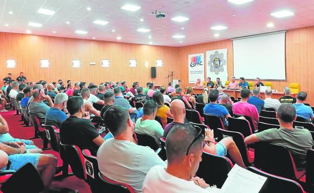 La Policía Local de Cartagena hará horas extra a cambio de mejoras salariales