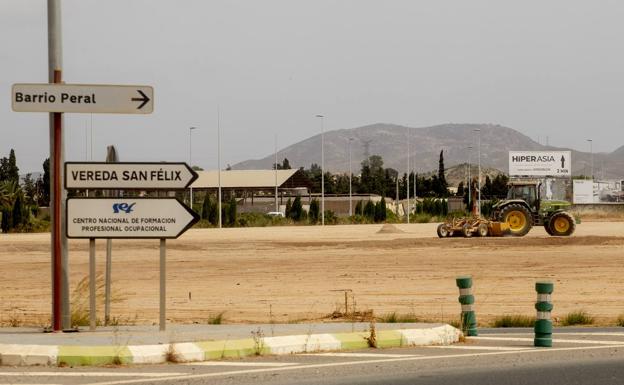 Urbanismo deniega el permiso para ubicar un mercadillo en un solar privado junto a Las Tejeras