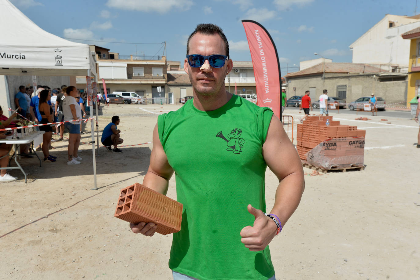 Un ladrillazo de récord en Sangonera la Verde