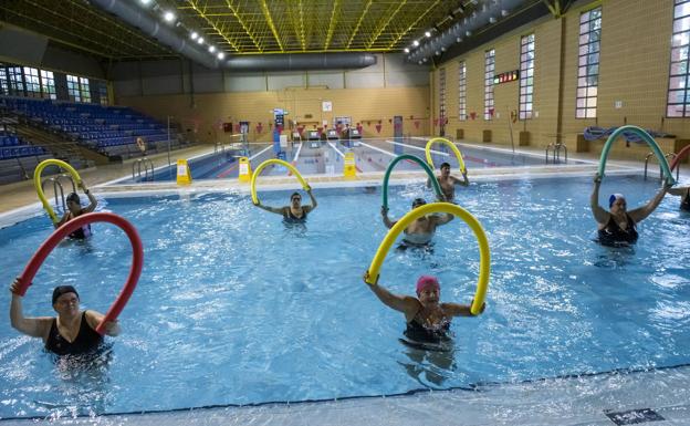 Más de 1.000 personas podrán disfrutar de los programas acuáticos de Lorca
