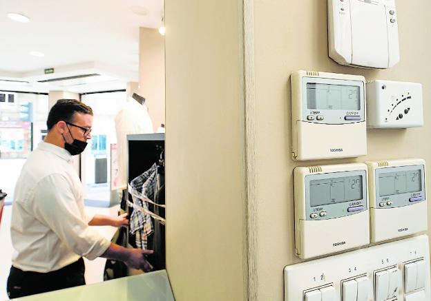 UGT de la Región de Murcia ve «necesario» limitar el aire acondicionado y pide un «esfuerzo colectivo»