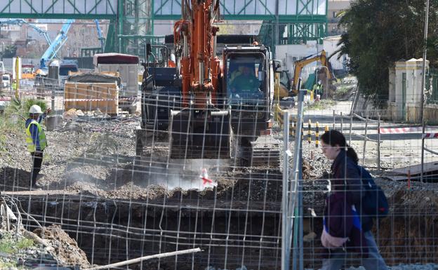 Las obras del soterramiento en Barriomar obligarán a cerrar el túnal de El Rollo a la circulación
