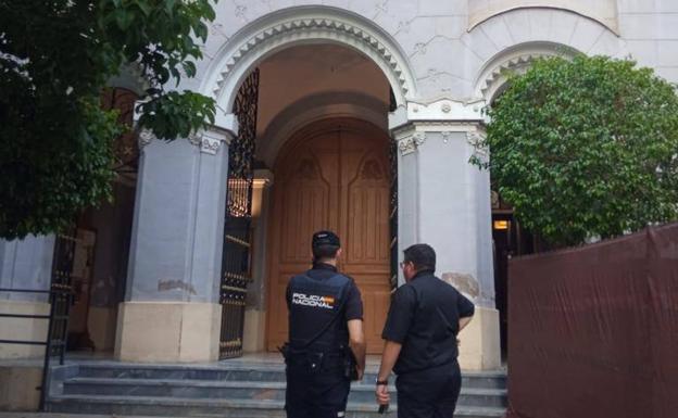 Detenidos por interrumpir con gritos y gestos obscenos la celebración de una misa en una iglesia de Murcia