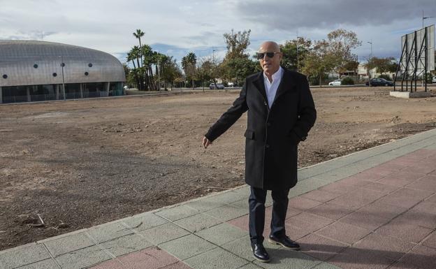 Tomás Olivo recibe la licencia para el primer edificio del Plan Rambla en Cartagena