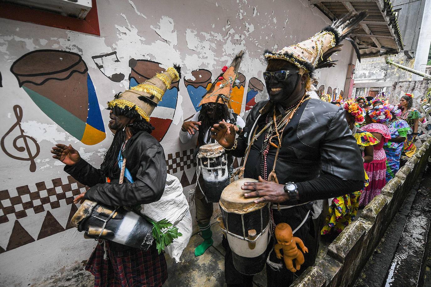 Panamá revive con su festival de la Pollera Congo