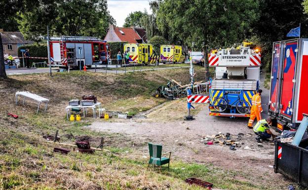 Ascienden a seis los muertos por el accidente de un camión de la empresa El Mosca en Países Bajos